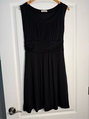 Gilli Black Sleeveless Pleated Top & Waist A-Line Dress